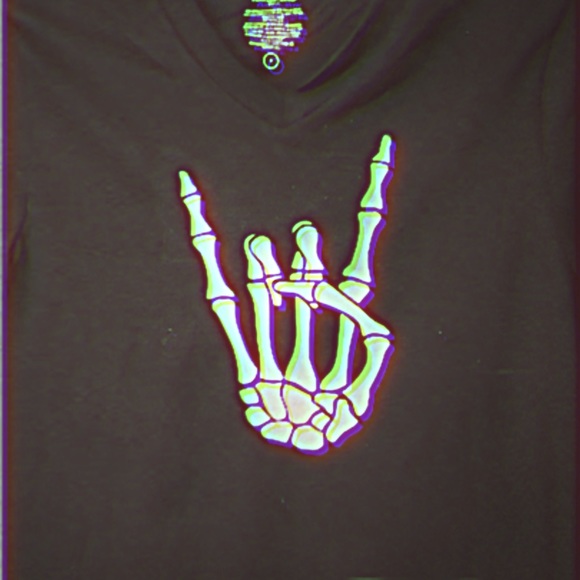 Custom rock on skeleton tshirt - Picture 1 of 2